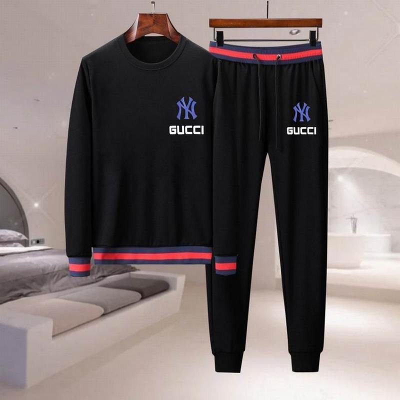 Gucci Men's Suits 177